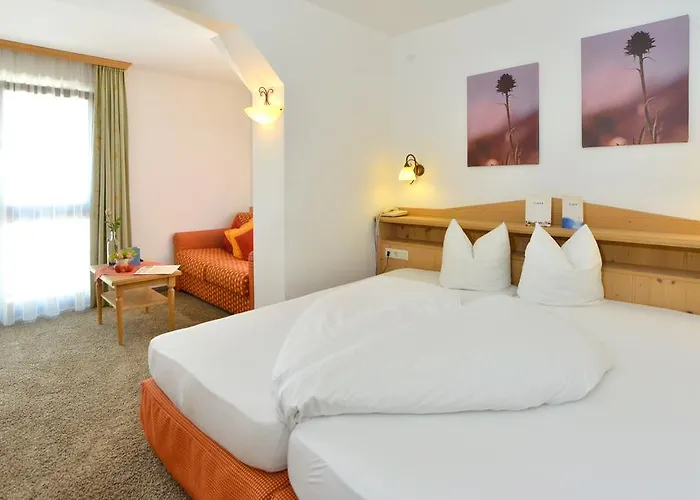 Hotel Diana Seefeld w Tirolu