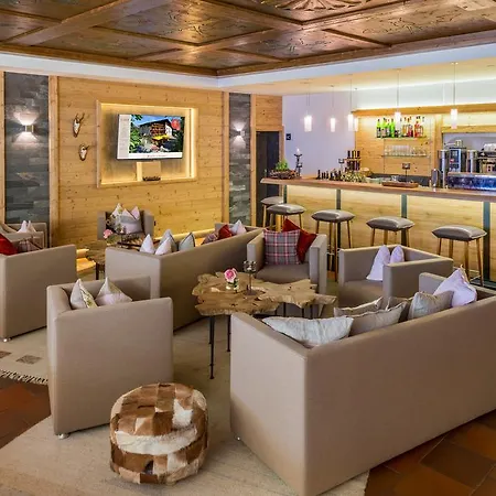 Diana Hotel 3*